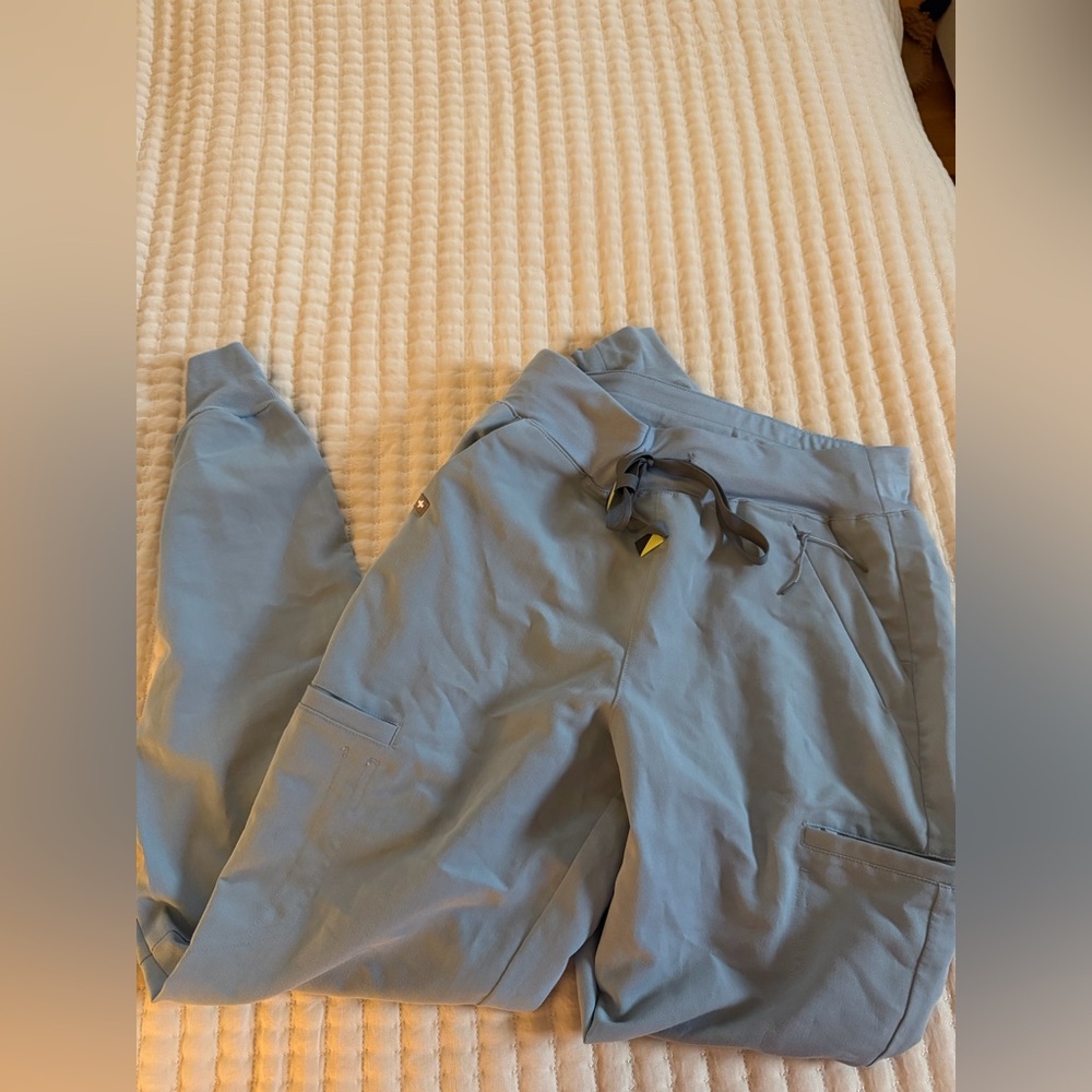 Figs scrub pants
